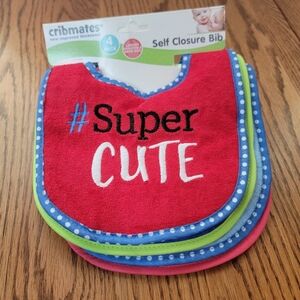 Cribmates 4 Pack Self Closing Baby Bibs New